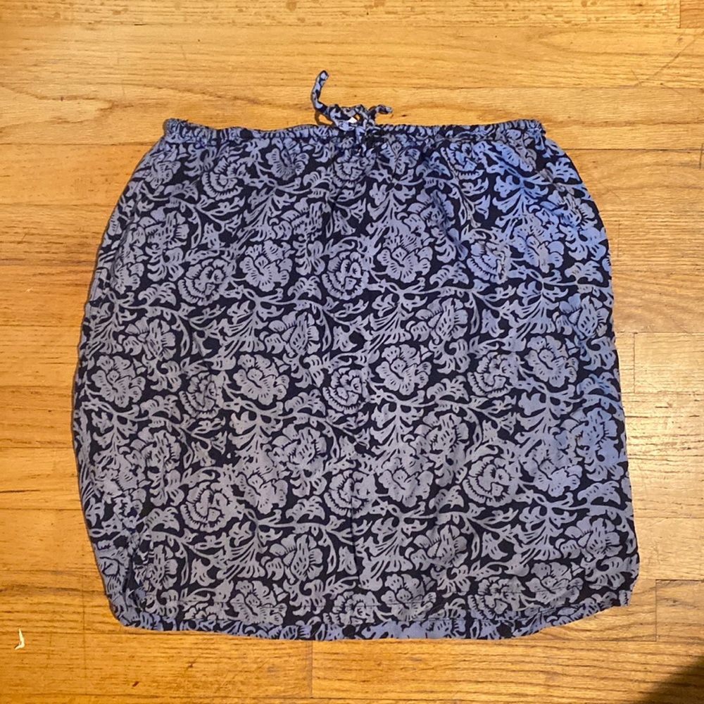 Drawstring rayon skirt with original Blue Ginger design.